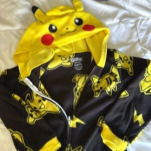Pokémon pajamas size 6/7